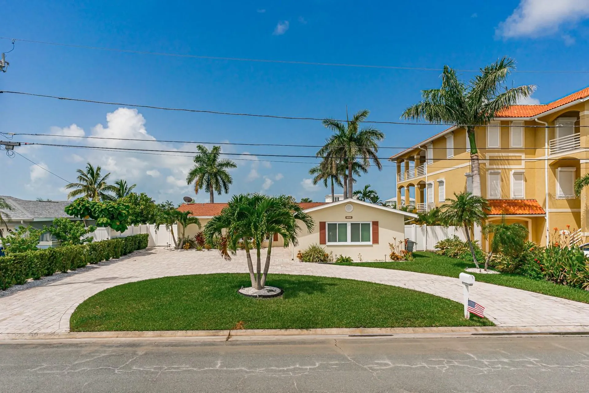 11240 7th Street E Treasure Island FL 33706