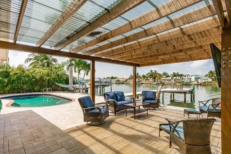 11240 7th Street E Treasure Island FL 33706