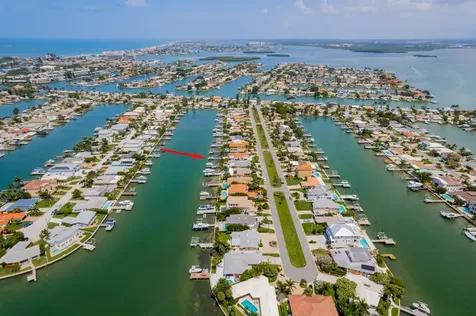 11240 7th Street E Treasure Island FL 33706