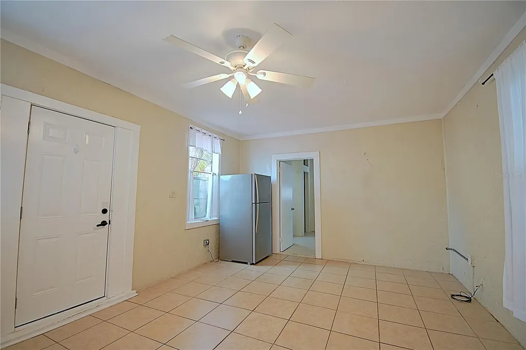 1136 Australia Avenue Daytona Beach FL 32114