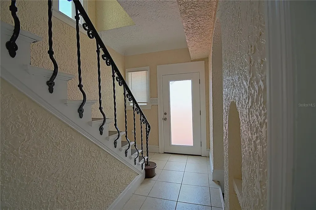 1136 Australia Avenue Daytona Beach FL 32114