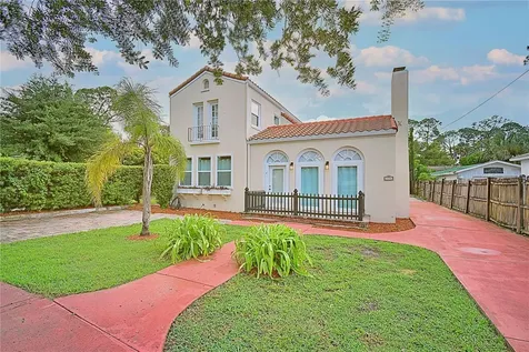 1136 Australia Avenue Daytona Beach FL 32114