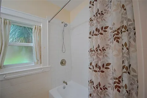1136 Australia Avenue Daytona Beach FL 32114