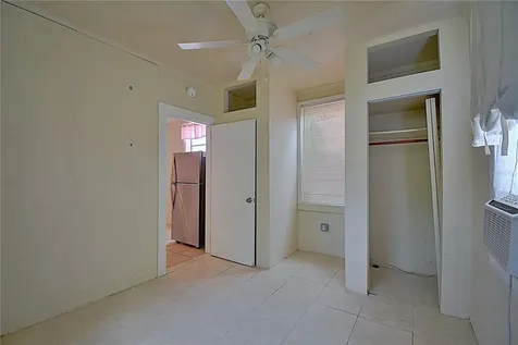 1136 Australia Avenue Daytona Beach FL 32114