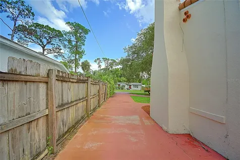 1136 Australia Avenue Daytona Beach FL 32114