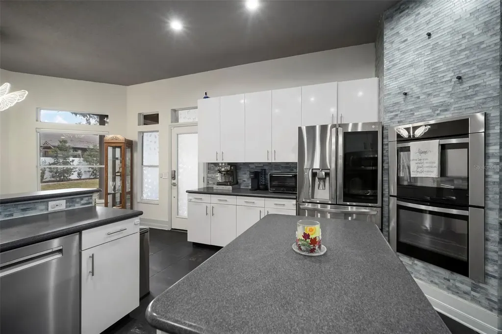 424 Summit Chase Drive Valrico FL 33594