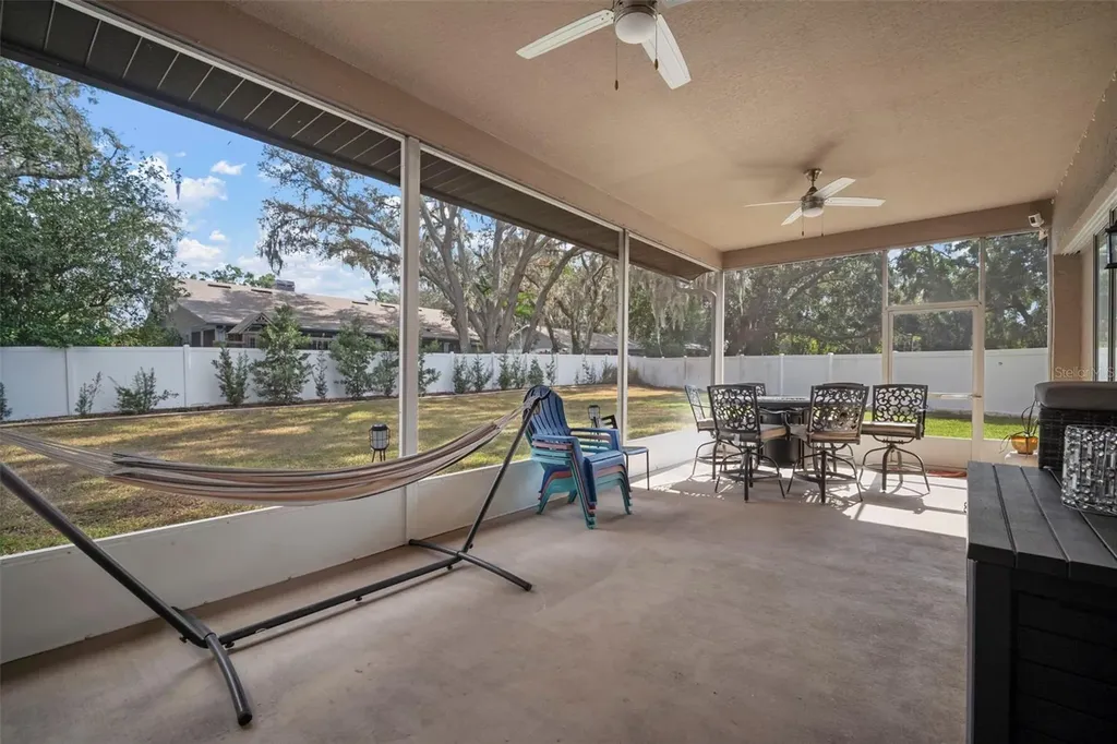 424 Summit Chase Drive Valrico FL 33594