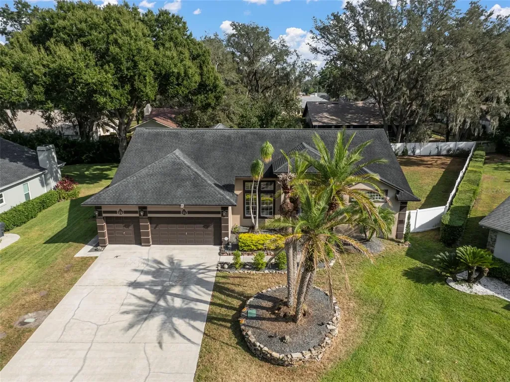 424 Summit Chase Drive Valrico FL 33594