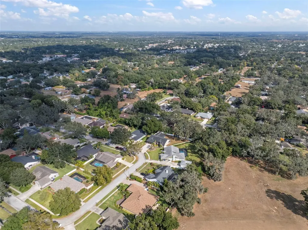 424 Summit Chase Drive Valrico FL 33594