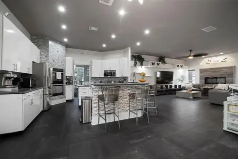 424 Summit Chase Drive Valrico FL 33594