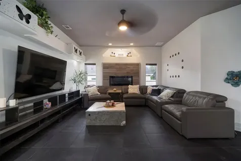 424 Summit Chase Drive Valrico FL 33594