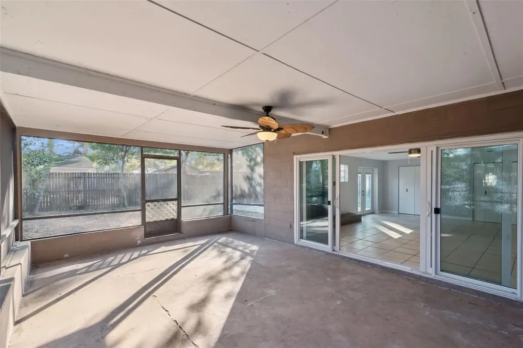 6322 Appian Way Orlando FL 32807