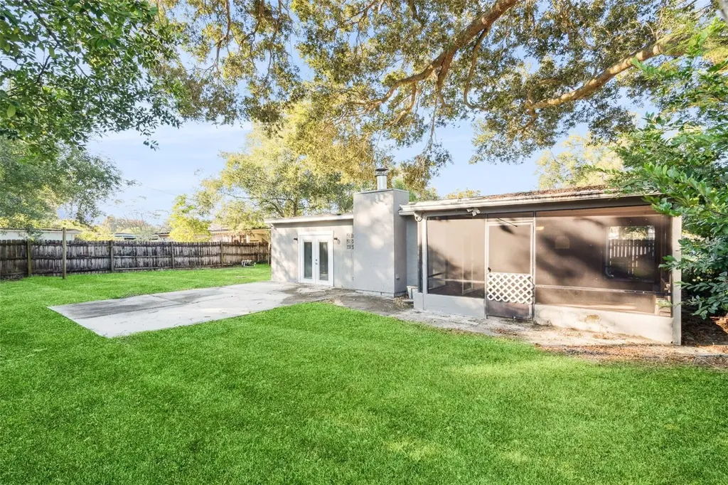 6322 Appian Way Orlando FL 32807
