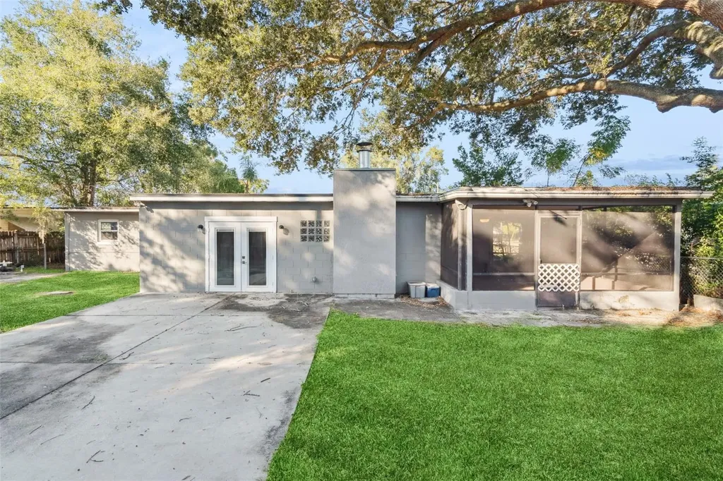 6322 Appian Way Orlando FL 32807