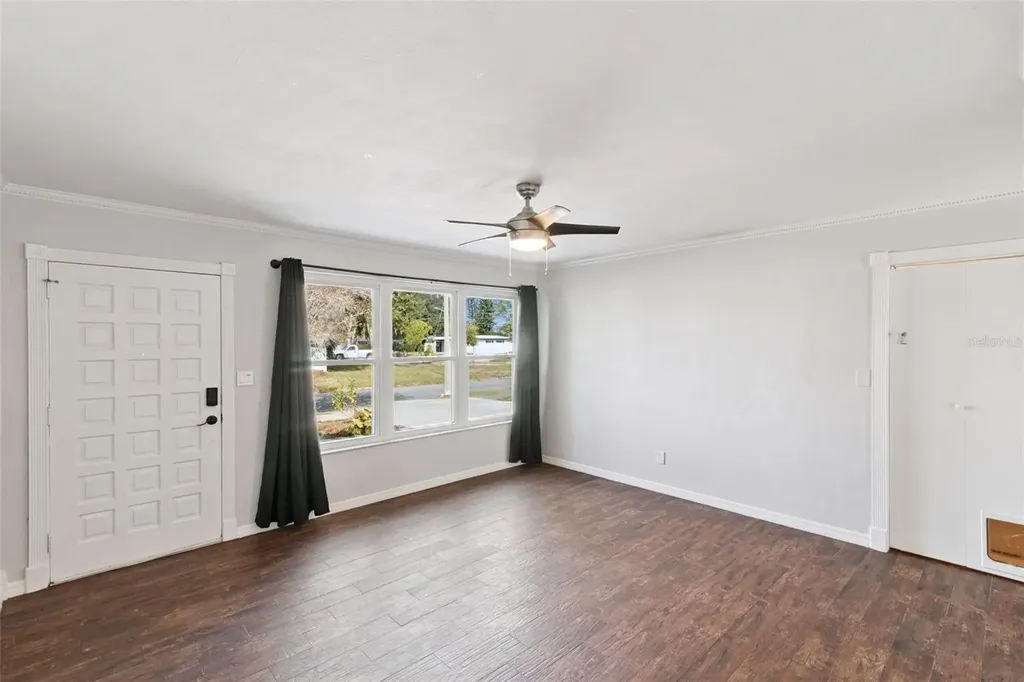 6322 Appian Way Orlando FL 32807