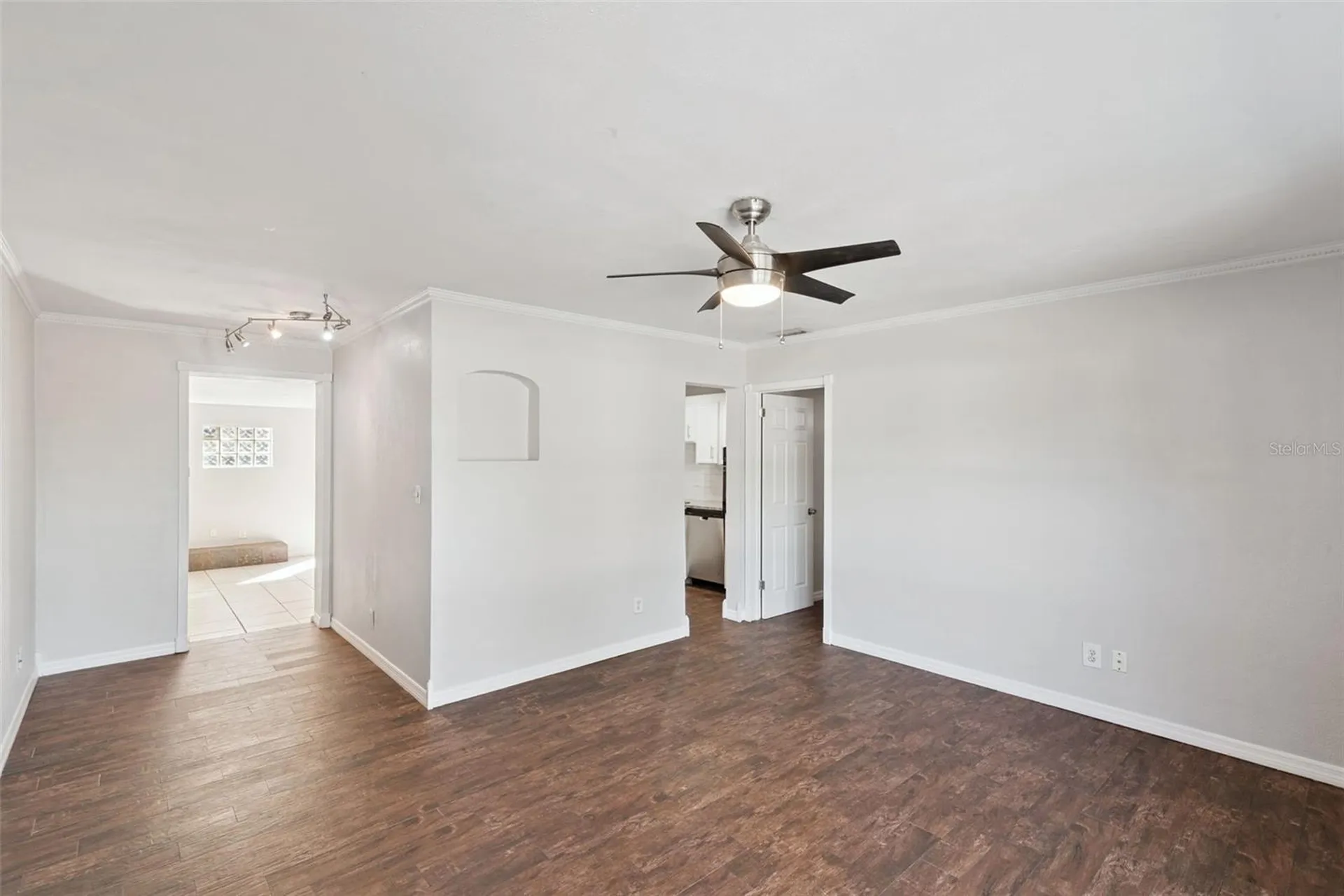6322 Appian Way Orlando FL 32807