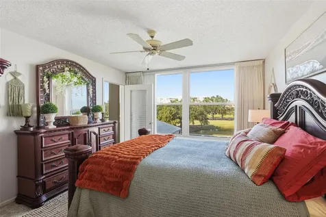 4530 Pinebrook Circle Bradenton FL 34209