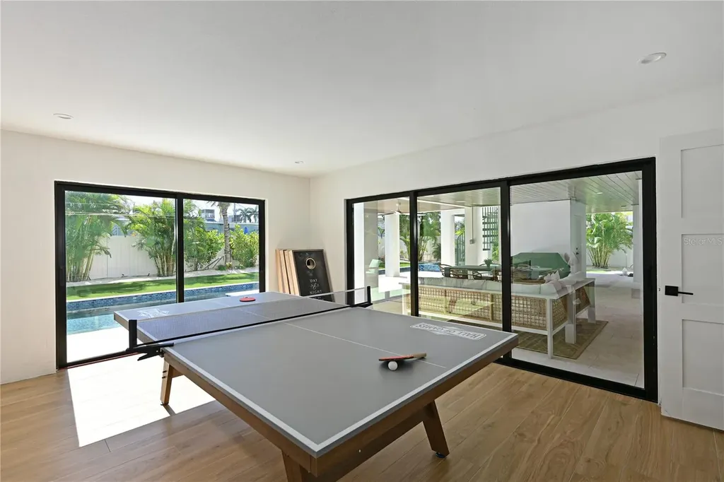 305 55th Street Holmes Beach FL 34217