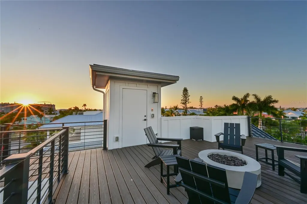 305 55th Street Holmes Beach FL 34217