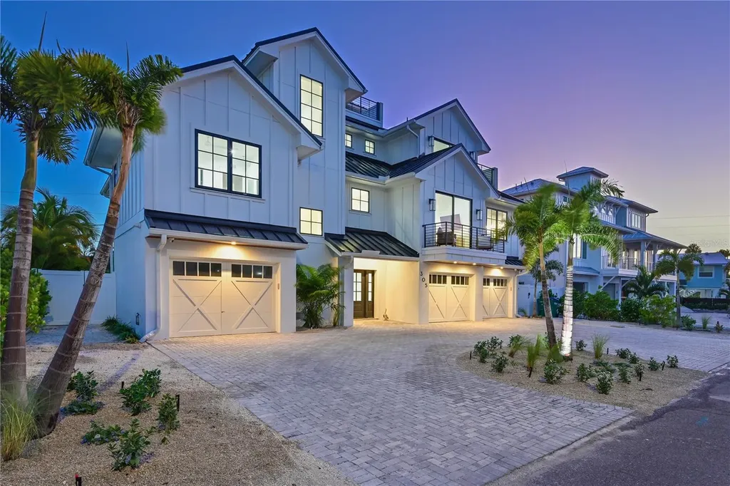 305 55th Street Holmes Beach FL 34217