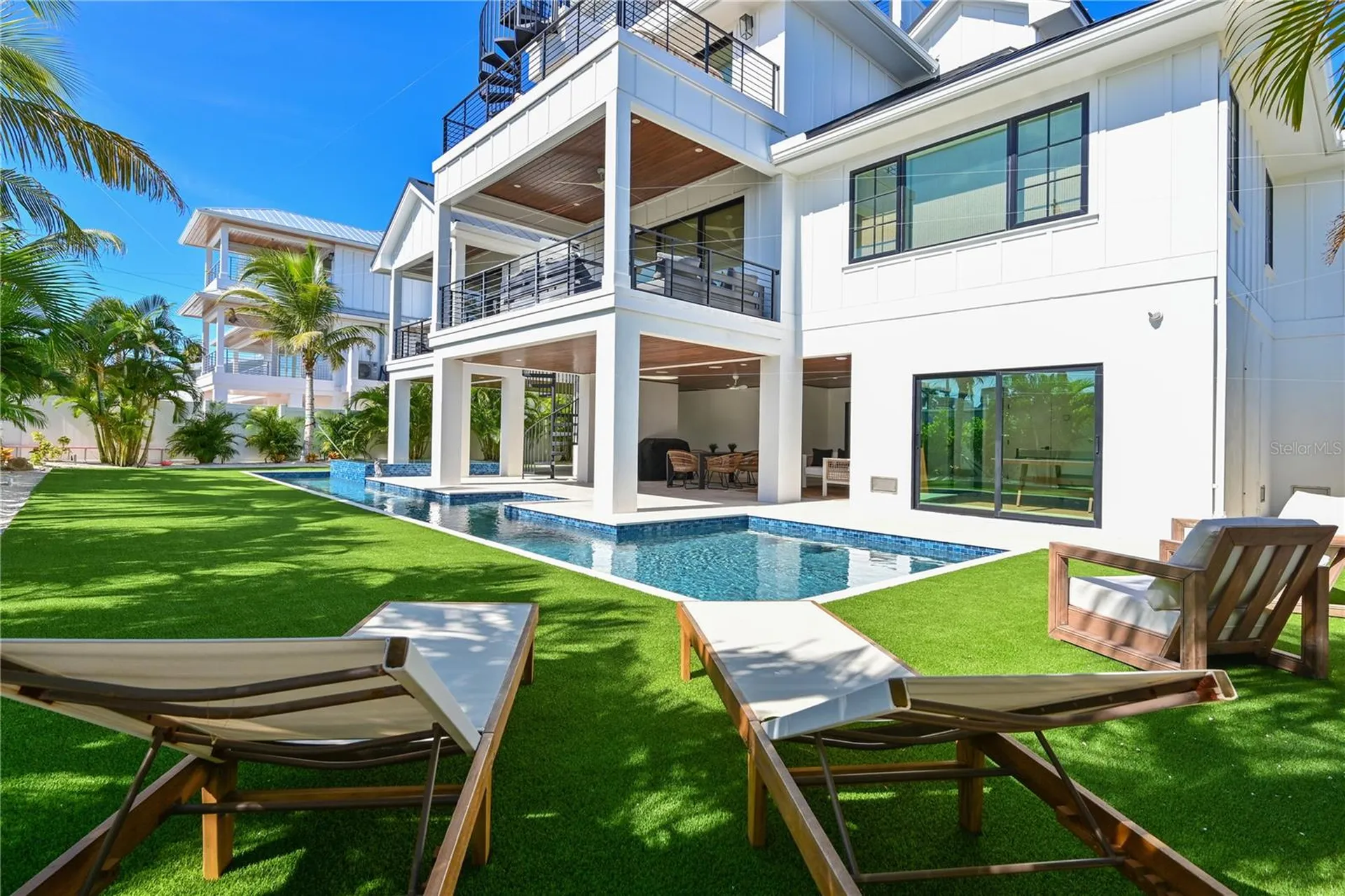 305 55th Street Holmes Beach FL 34217