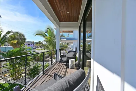 305 55th Street Holmes Beach FL 34217
