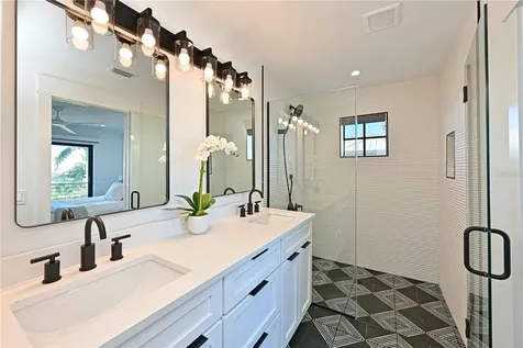 305 55th Street Holmes Beach FL 34217
