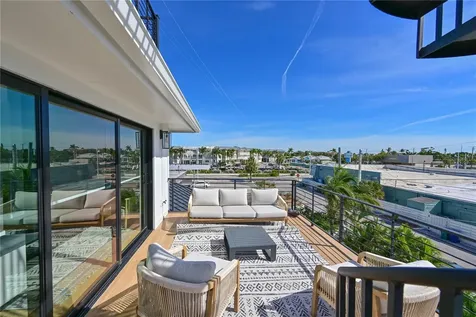 305 55th Street Holmes Beach FL 34217