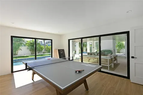 305 55th Street Holmes Beach FL 34217