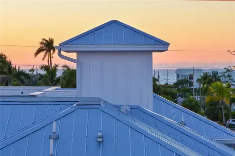 305 55th Street Holmes Beach FL 34217
