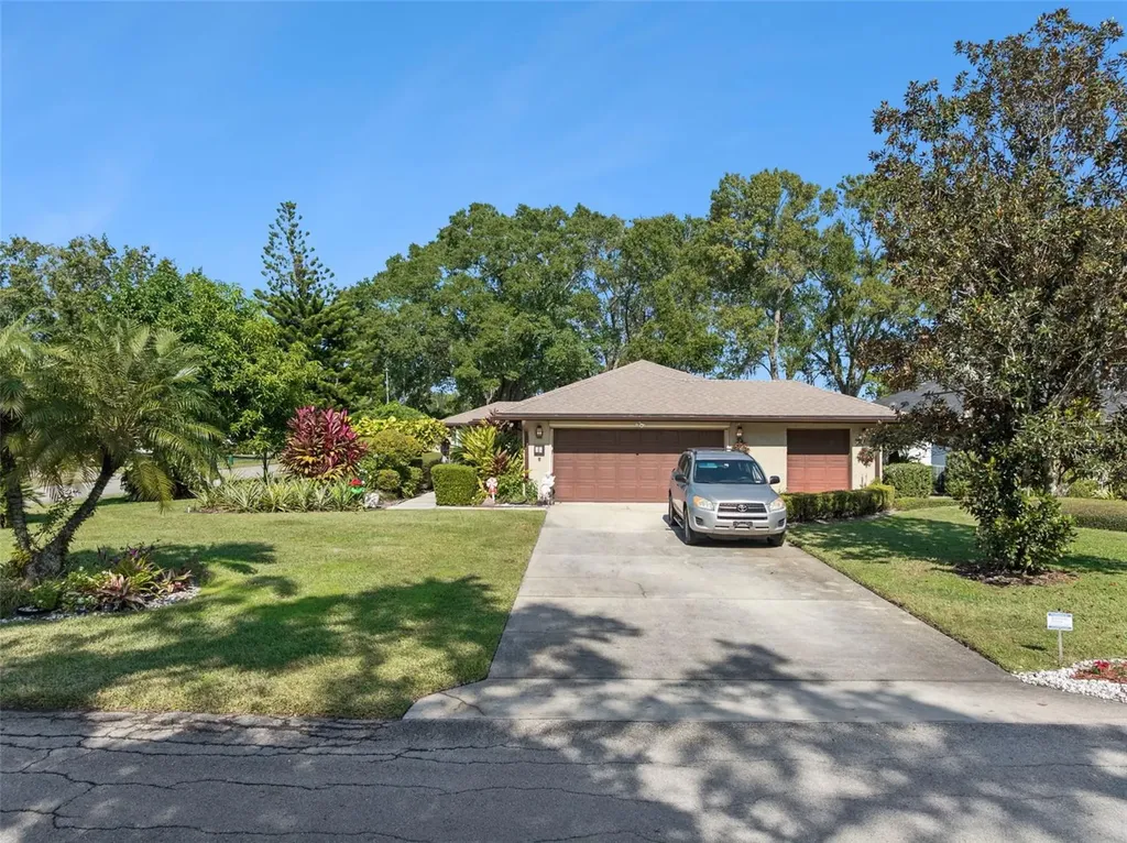 35 Pipers Pass Haines City FL 33844