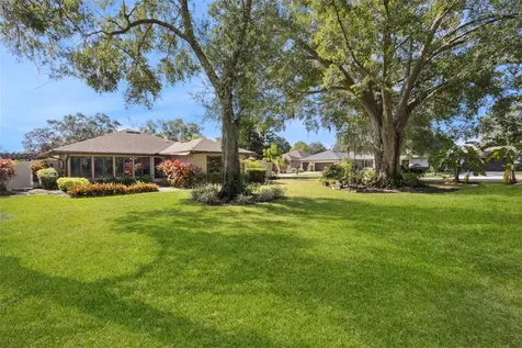 35 Pipers Pass Haines City FL 33844
