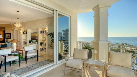 2050 Benjamin Franklin Drive Sarasota FL 34236