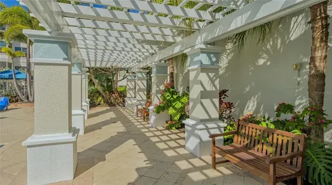 2050 Benjamin Franklin Drive Sarasota FL 34236