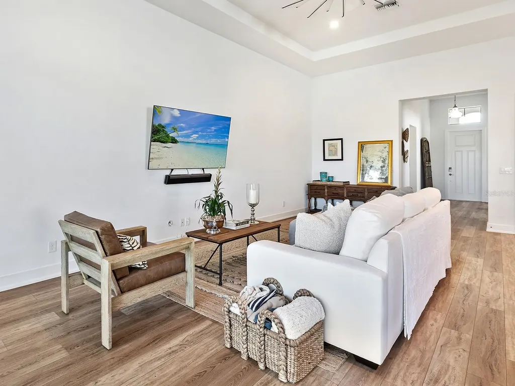 7857 Redonda Loop Lakewood Ranch FL 34202