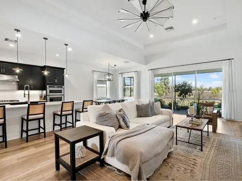 7857 Redonda Loop Lakewood Ranch FL 34202