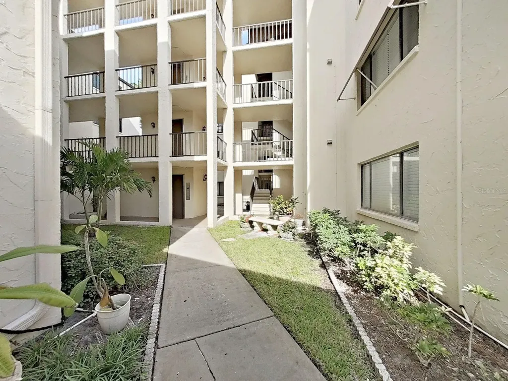 700 Starkey Road Largo FL 33771