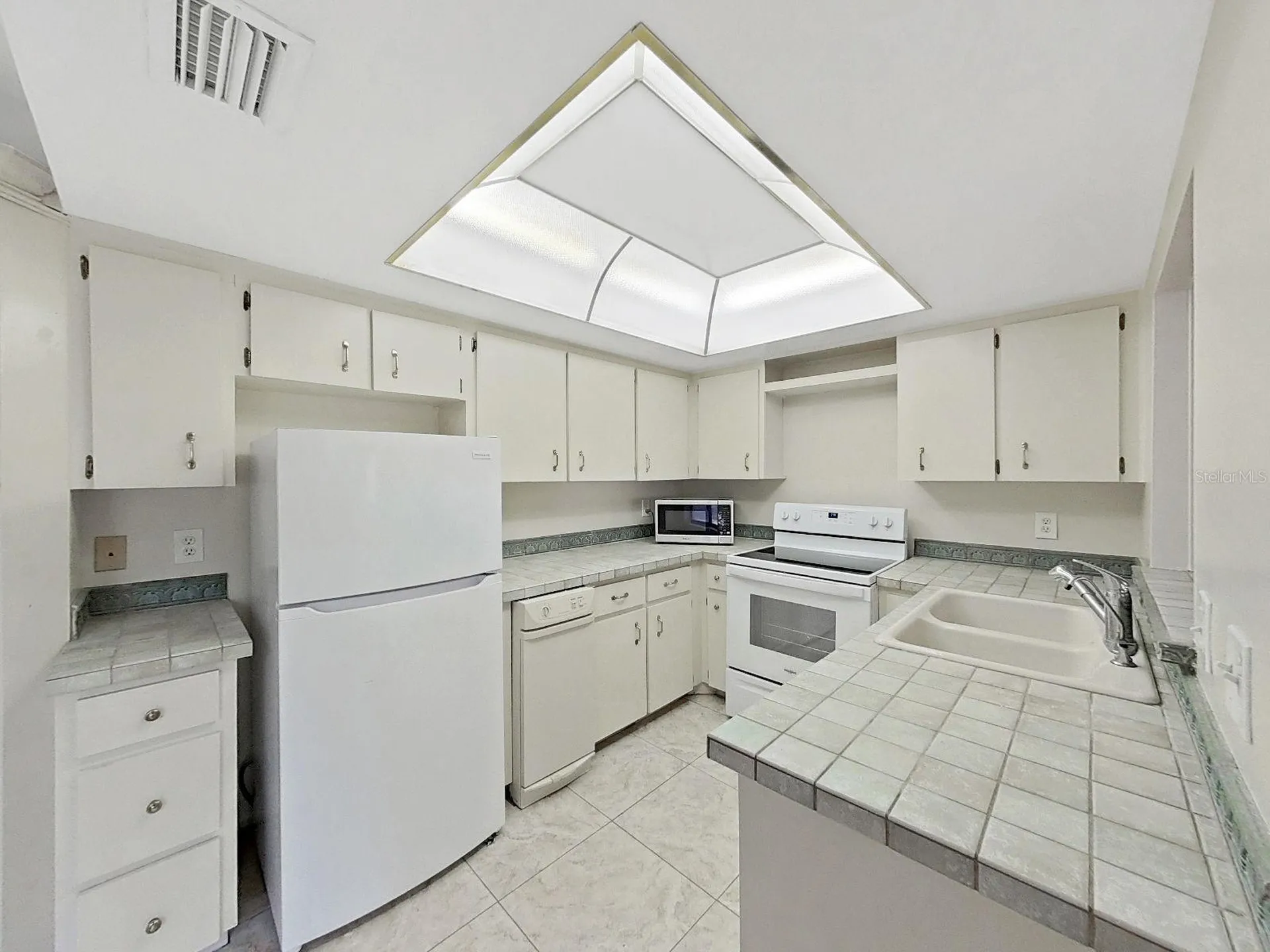 700 Starkey Road Largo FL 33771