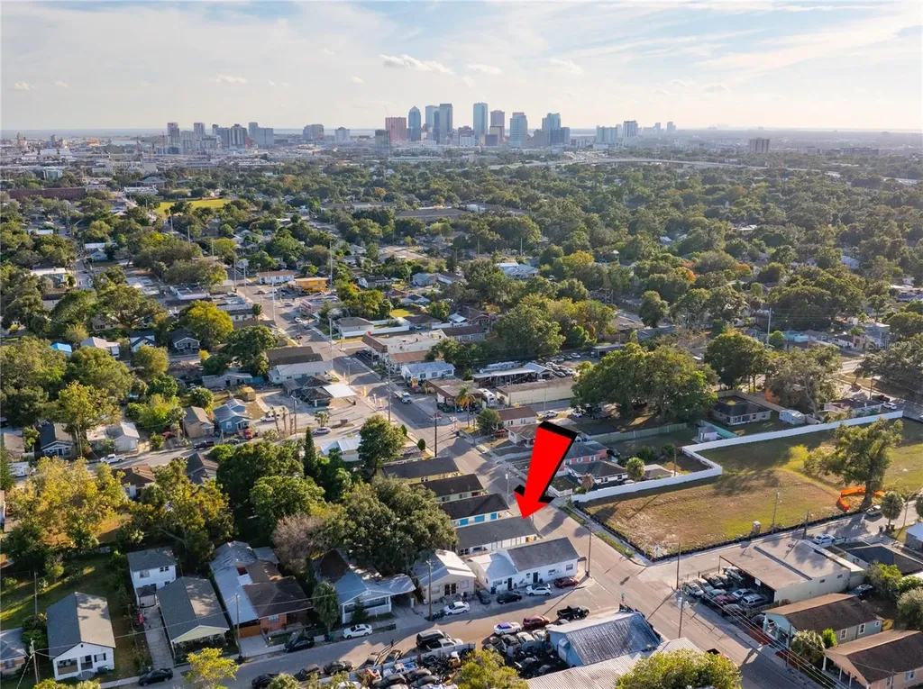 3513 N 15th Street Tampa FL 33605