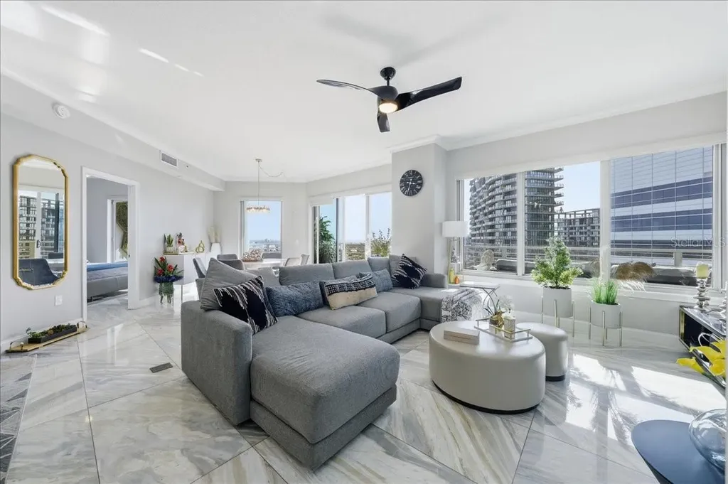 449 S 12th Street Tampa FL 33602