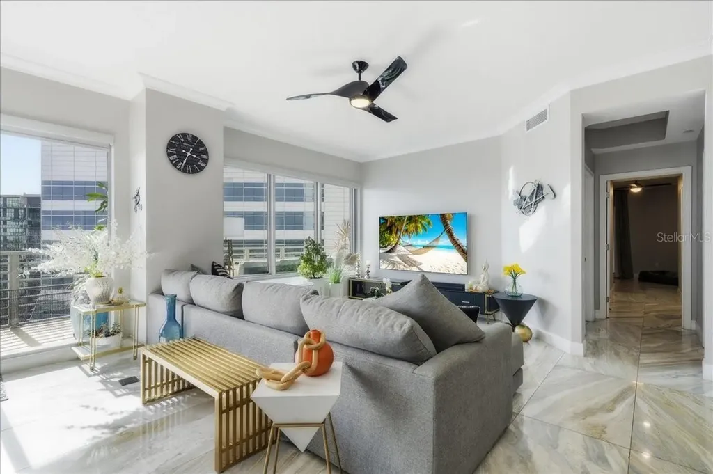 449 S 12th Street Tampa FL 33602