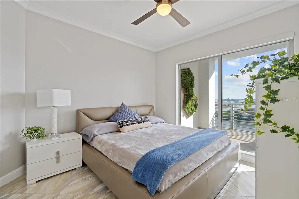 449 S 12th Street Tampa FL 33602