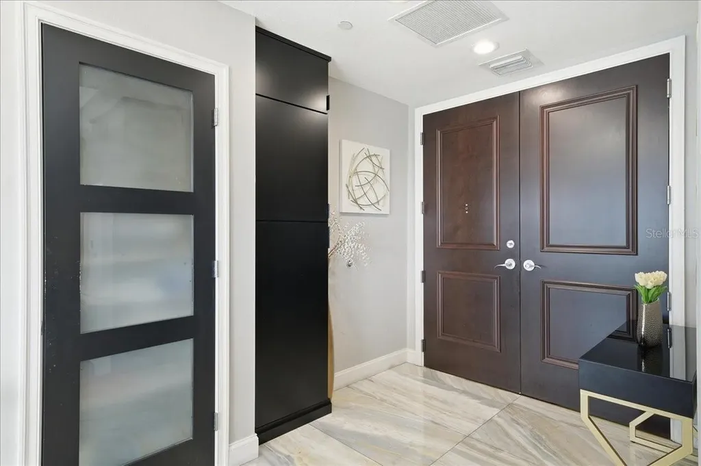 449 S 12th Street Tampa FL 33602