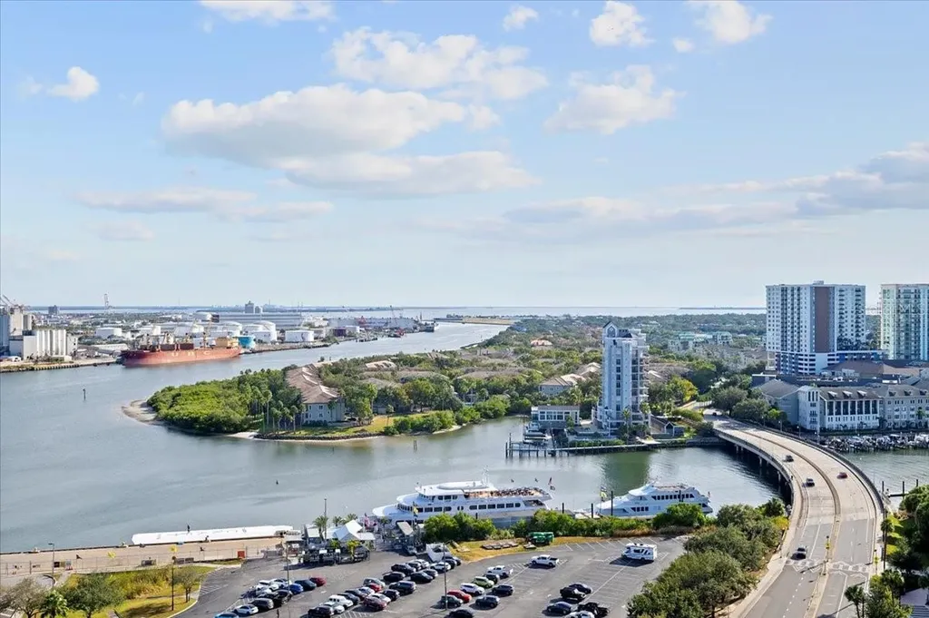 449 S 12th Street Tampa FL 33602