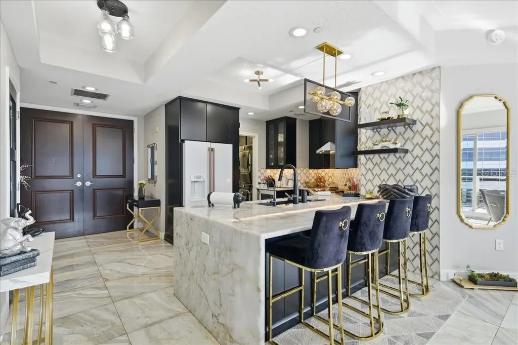 449 S 12th Street Tampa FL 33602