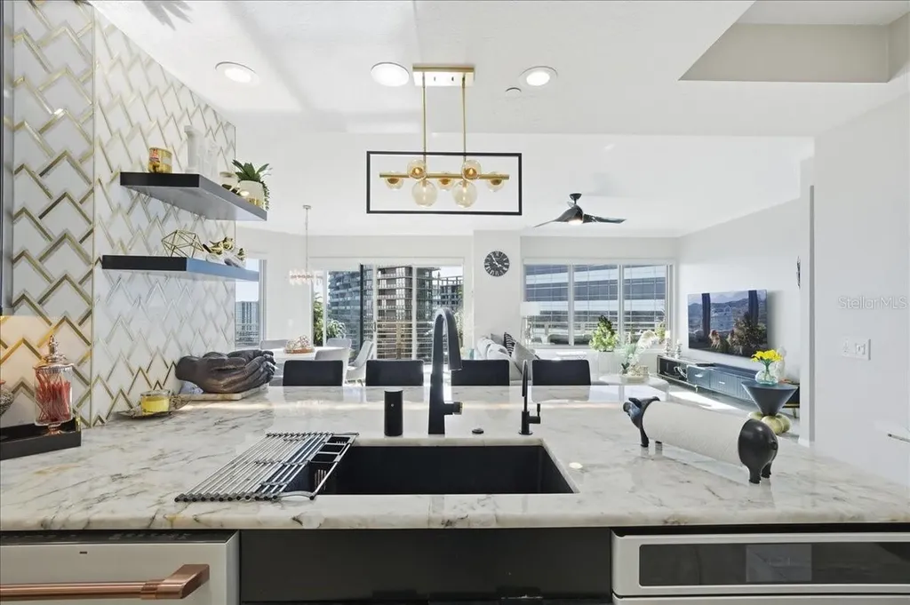 449 S 12th Street Tampa FL 33602