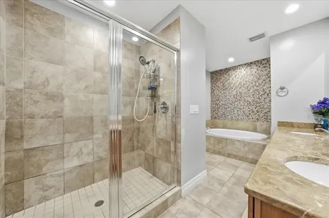 449 S 12th Street Tampa FL 33602