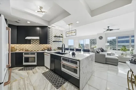 449 S 12th Street Tampa FL 33602