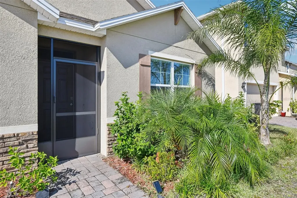 851 Lazio Circle Debary FL 32713