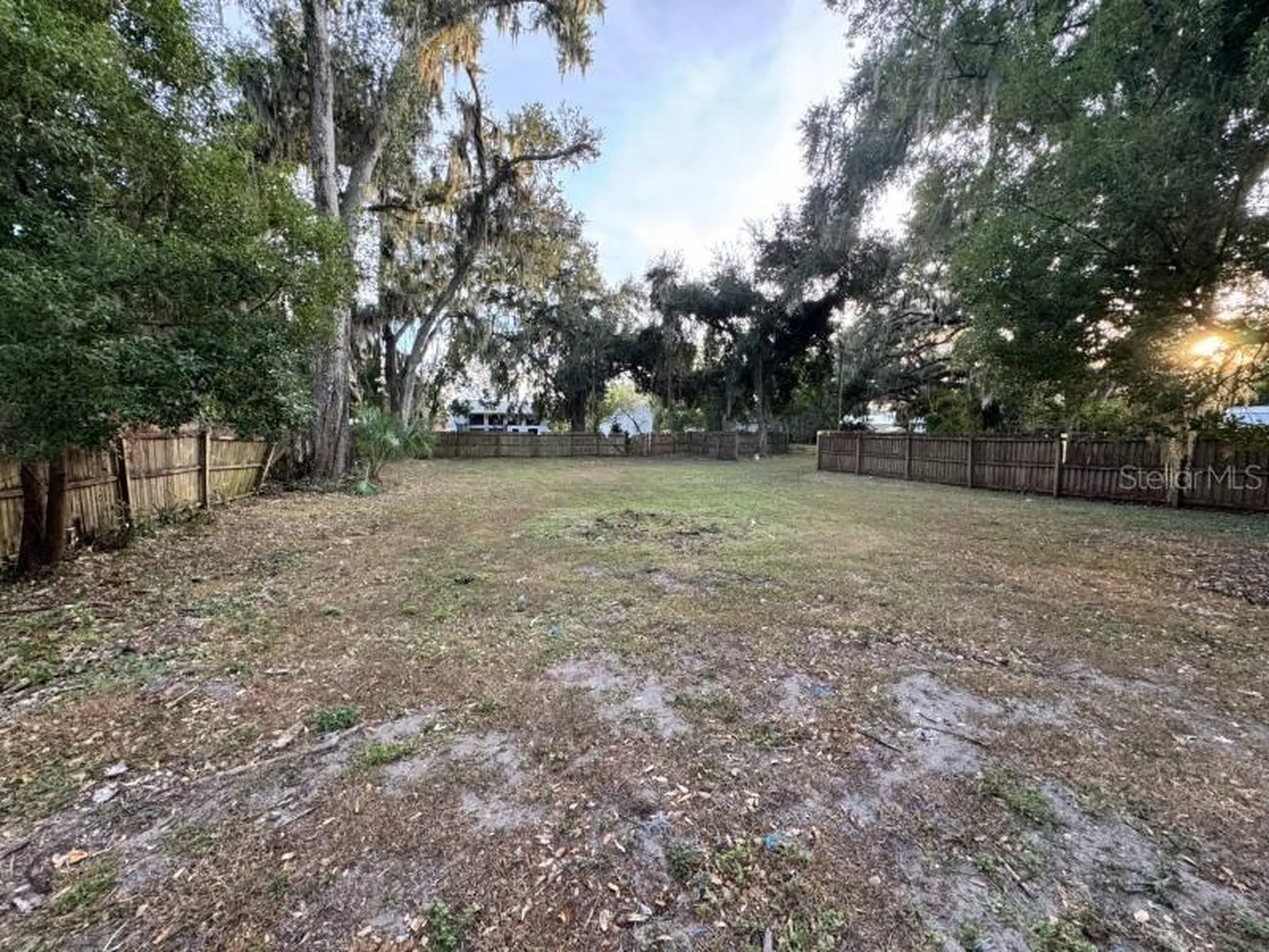 901 W Reynolds Street Plant City FL 33563